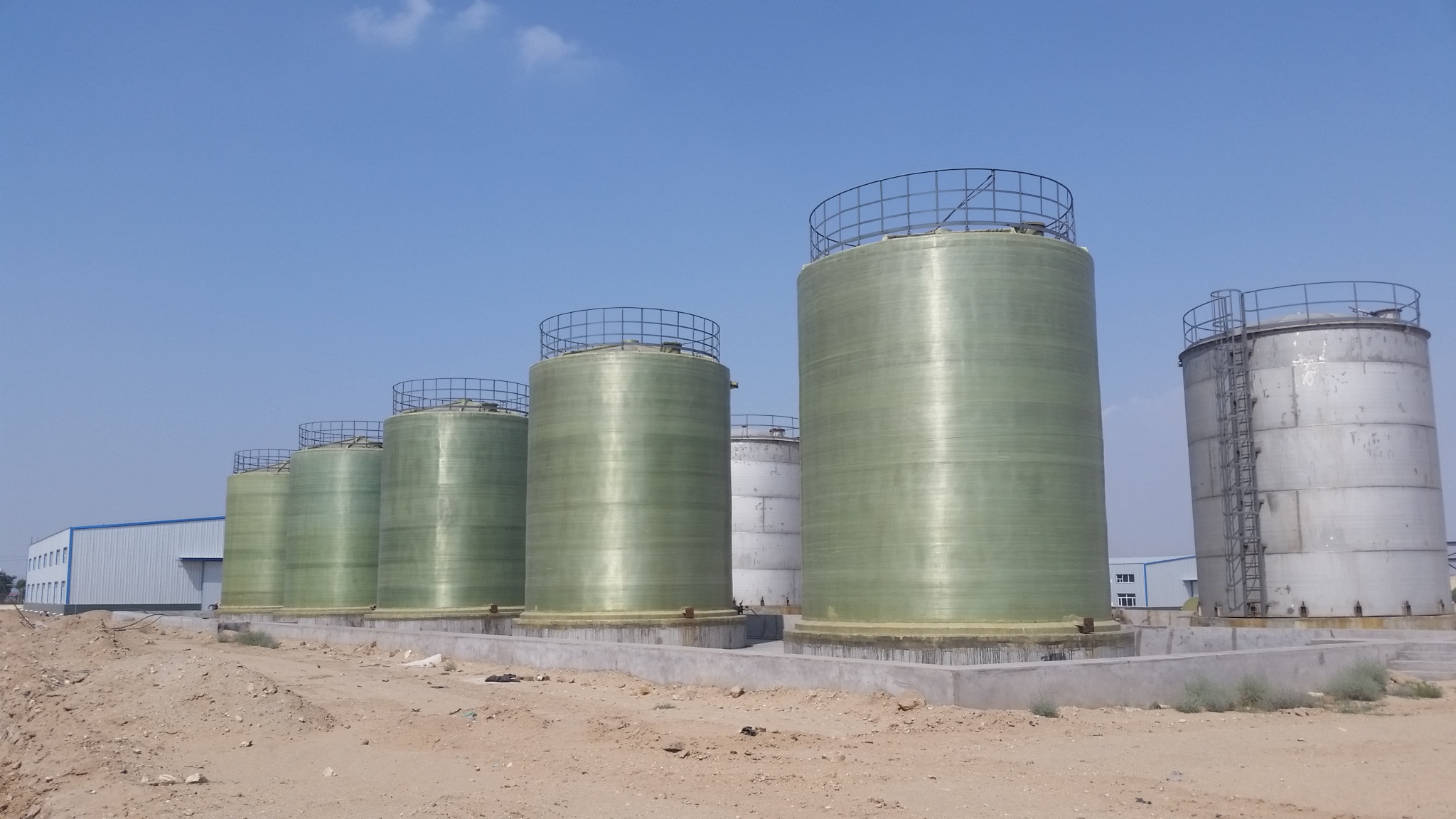 甘肅玻璃鋼罐-抗腐蝕性強-適用于多種介質