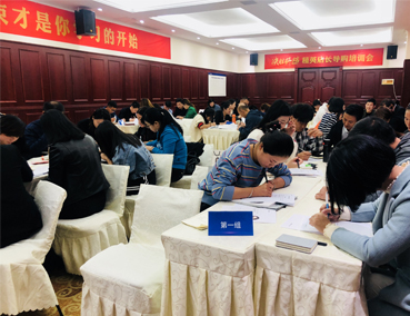 培養(yǎng)復(fù)合型人才，塑造職業(yè)化團隊 | 易高商學(xué)院《精英店長導(dǎo)購特訓(xùn)營》圓滿結(jié)束